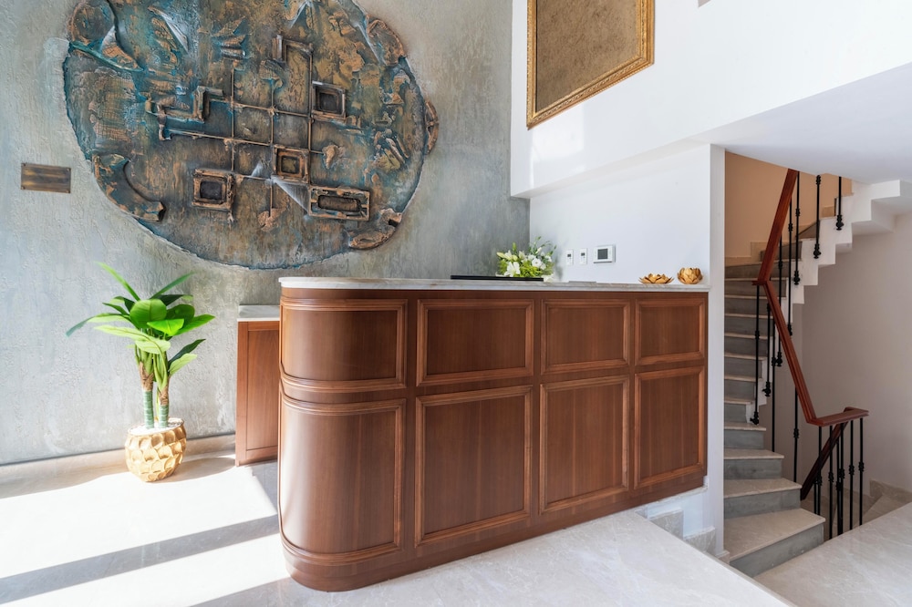 Smart and Simple Hotel Karakoy 7/50