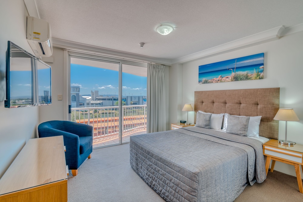 2 BEDROOMS, APARTMENT