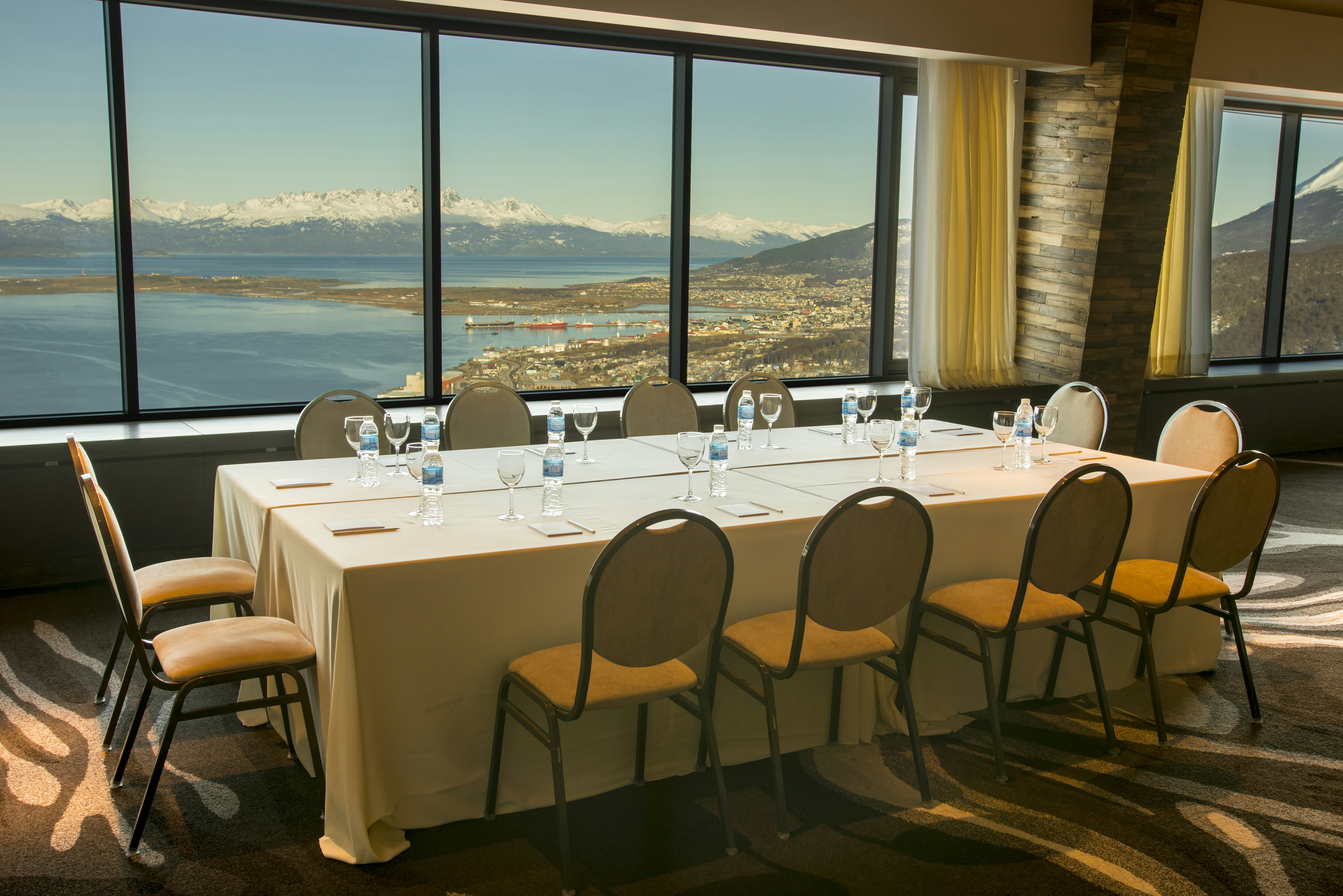Arakur Ushuaia Resort and Spa 56/68