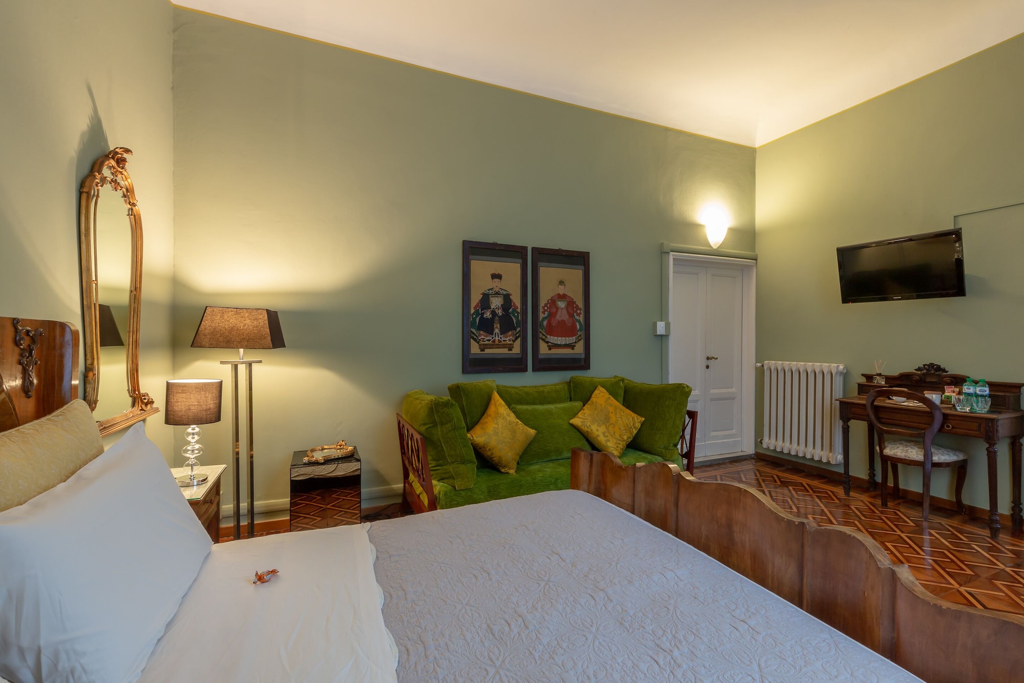 CLASSIC, DOUBLE BED