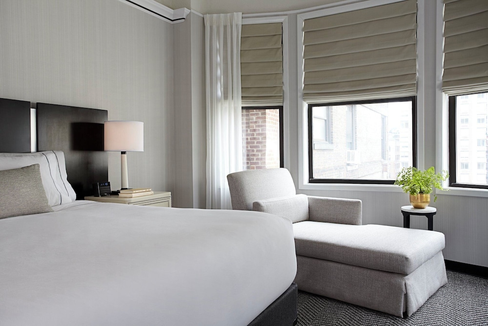 The Gregorian Hotel 14/50