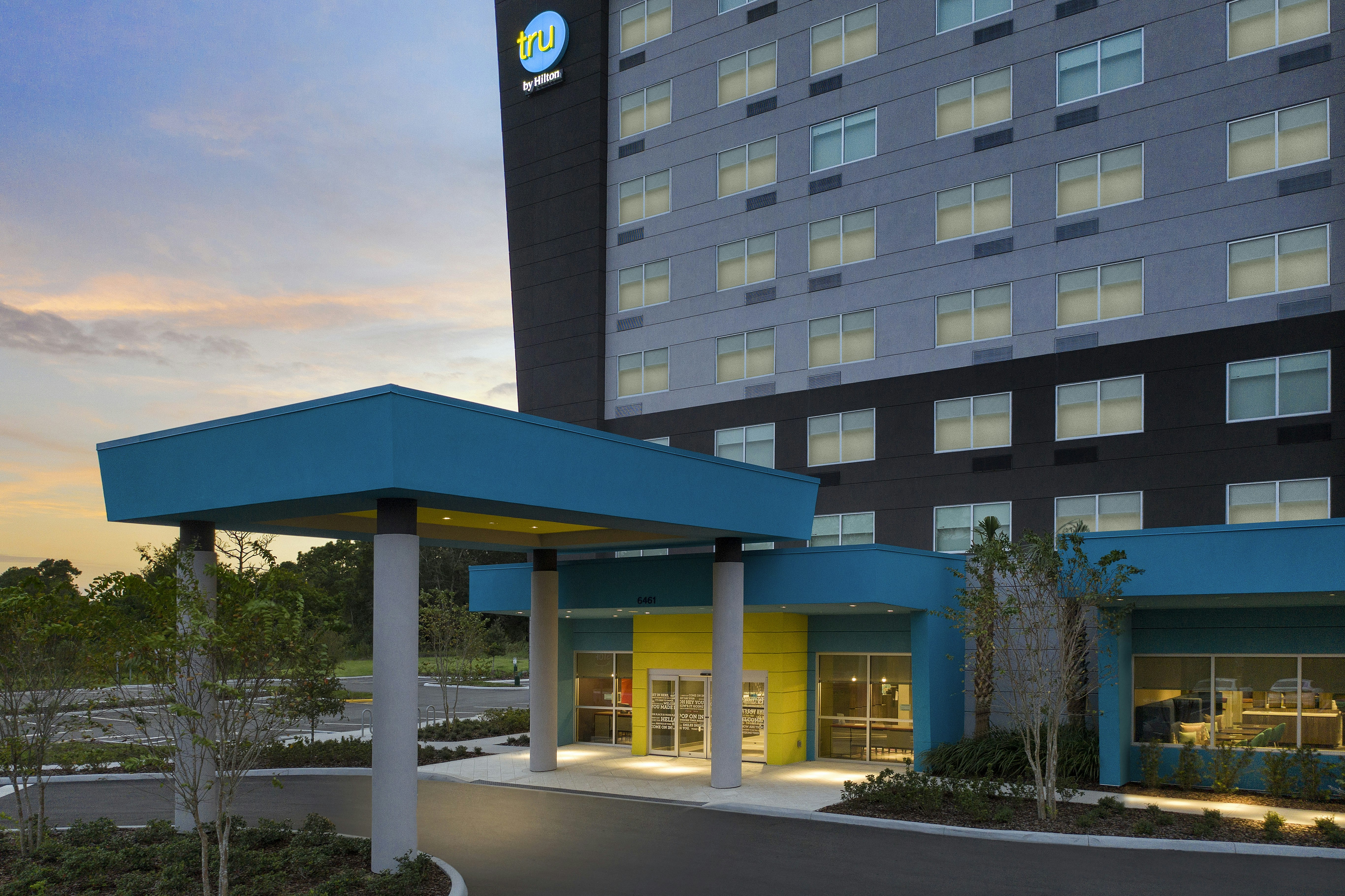 Tru By Hilton Orlando Convention Center Area Fl 7/56