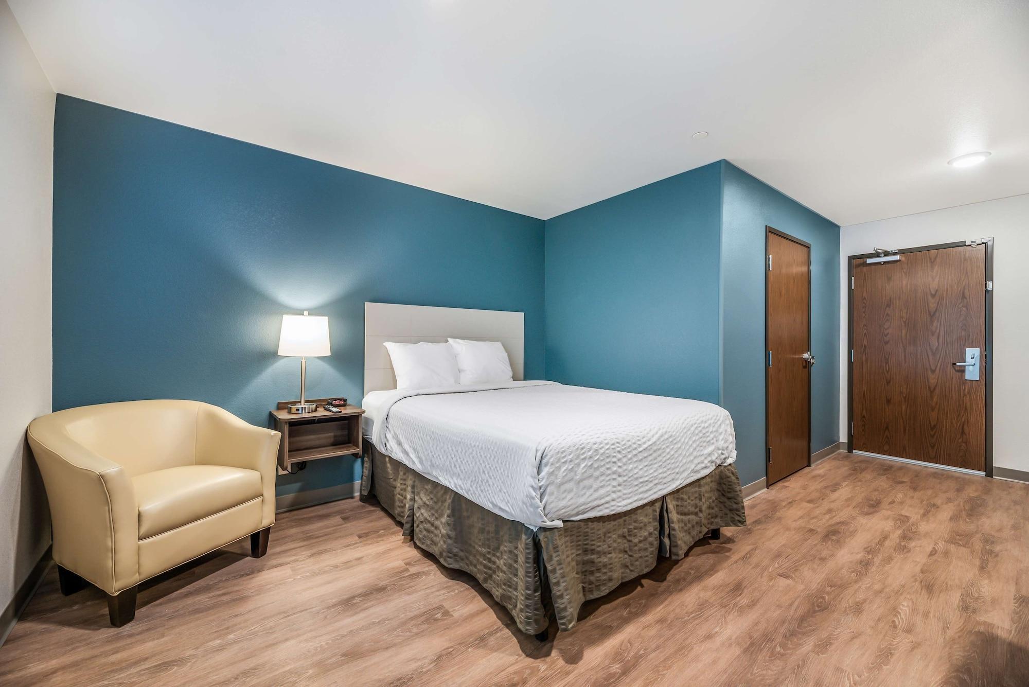 WoodSpring Suites Orlando Kissimmee Maingate 26/43