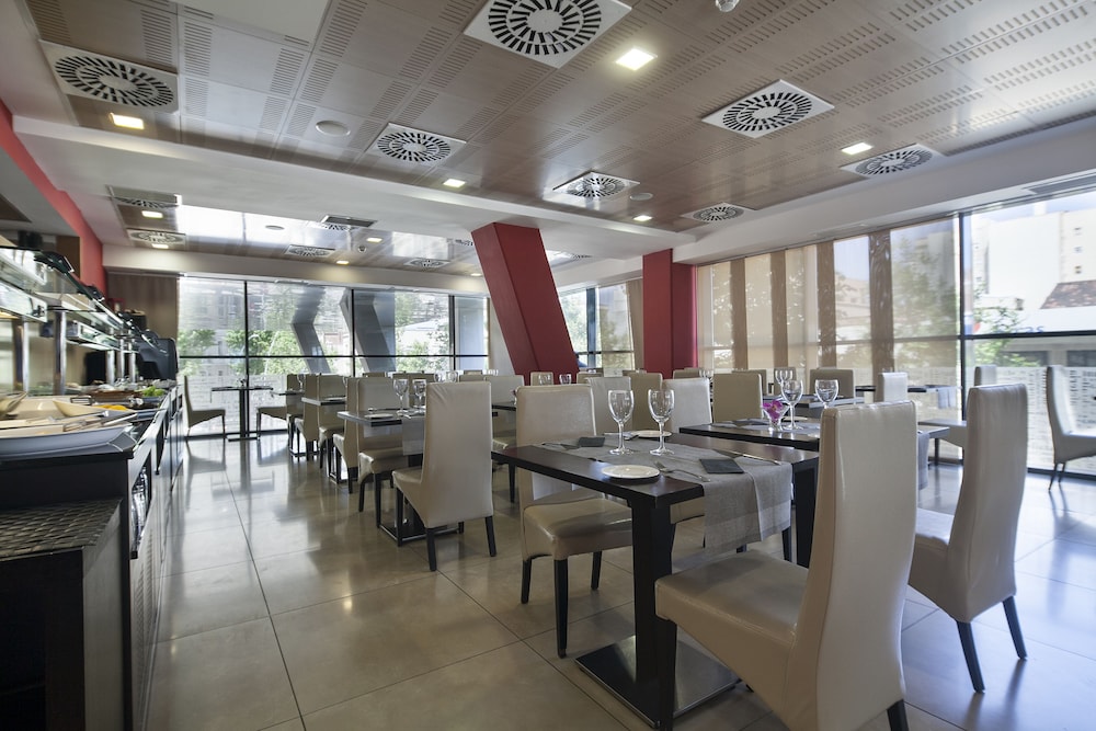 Hotel Best 4 Barcelona 43/56