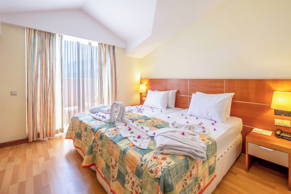 Room at Viking Park Hotel and Spa, KEMER