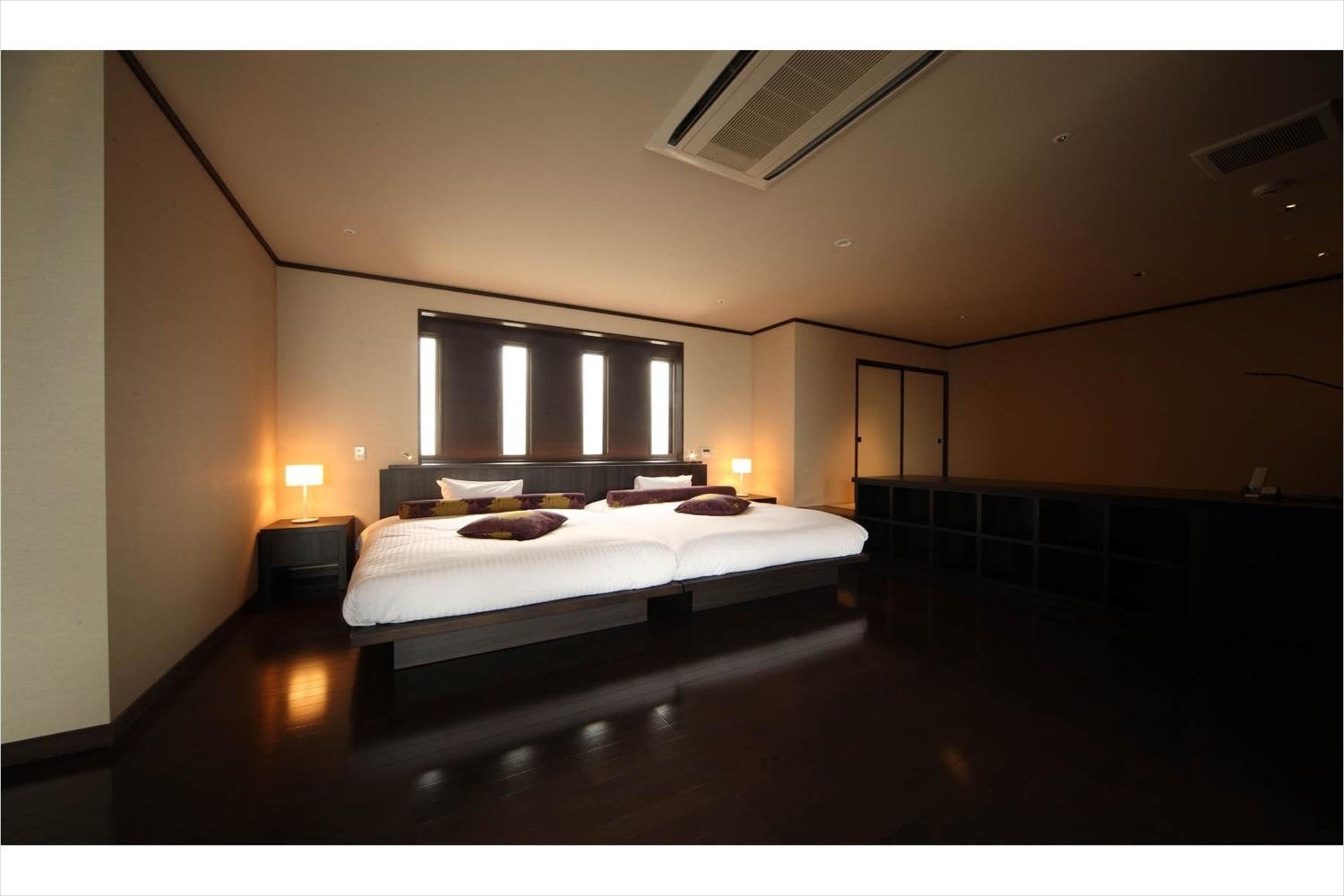 Hotel Amandi 9/50