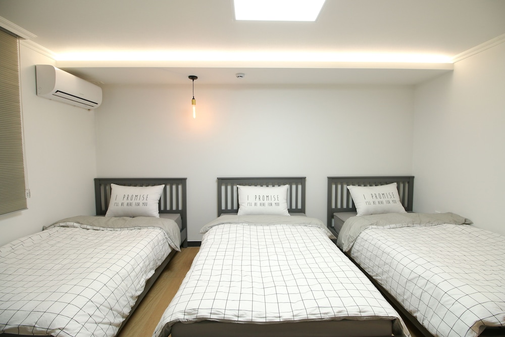 Heima Guesthouse Hongdae 3/26