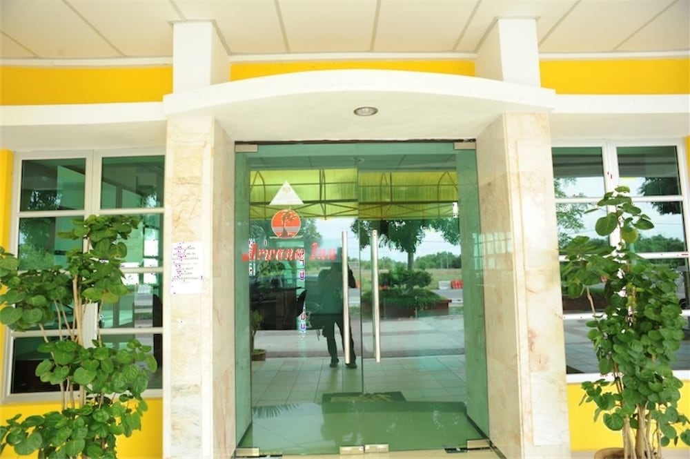 Arwana Inn 47/54
