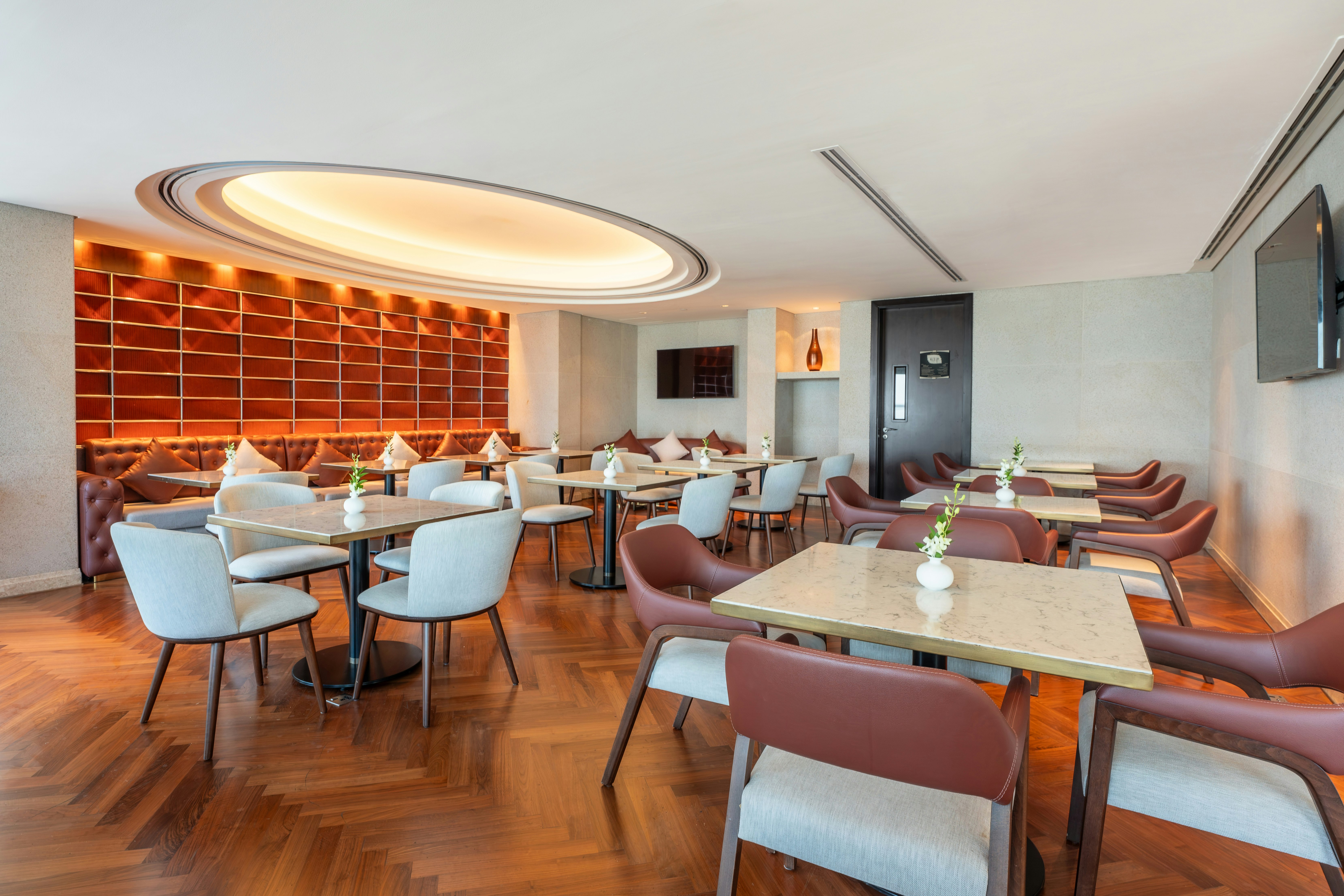 Conrad Dubai 55/80