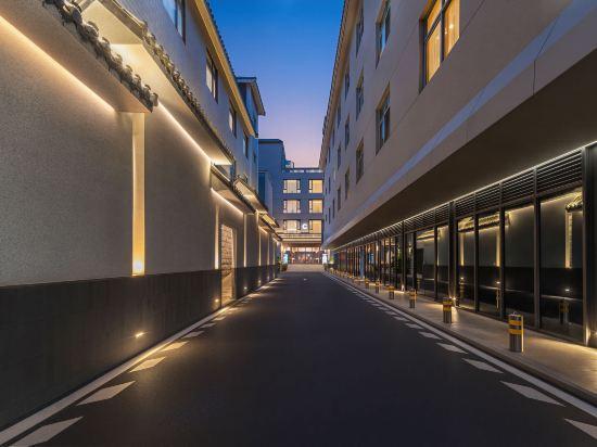 Donghu Grand Hotel 49/49