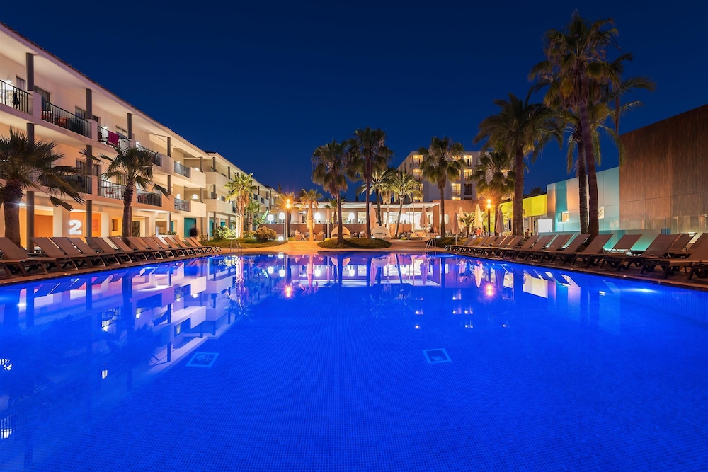 Occidental Ibiza 45/71