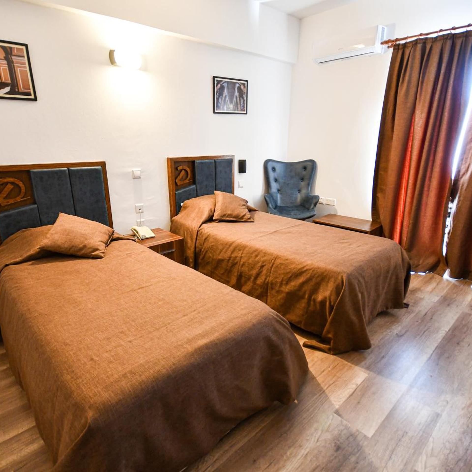 Dorana Hotel 18/55