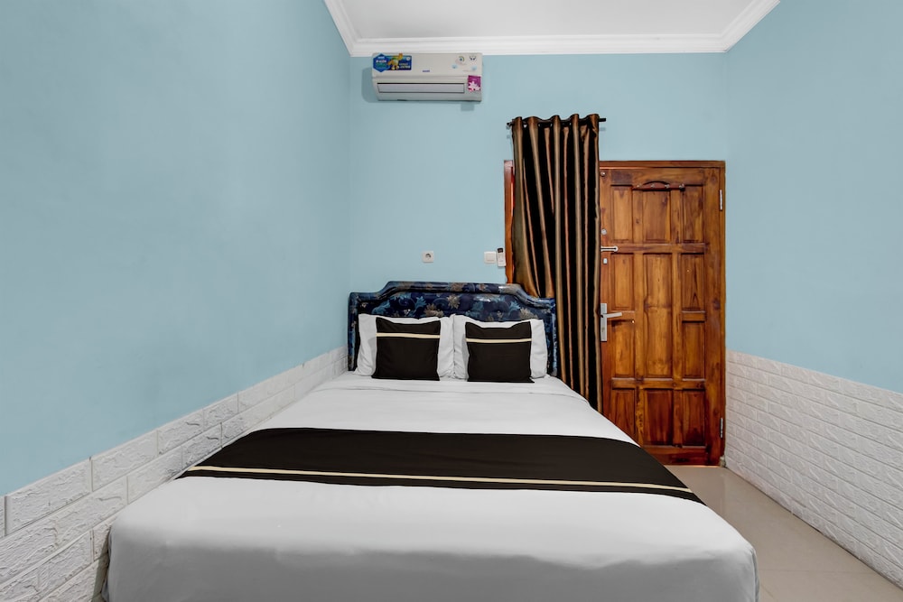 Hotel O near UGM formerly Bayang Brothers Guest House 33/55