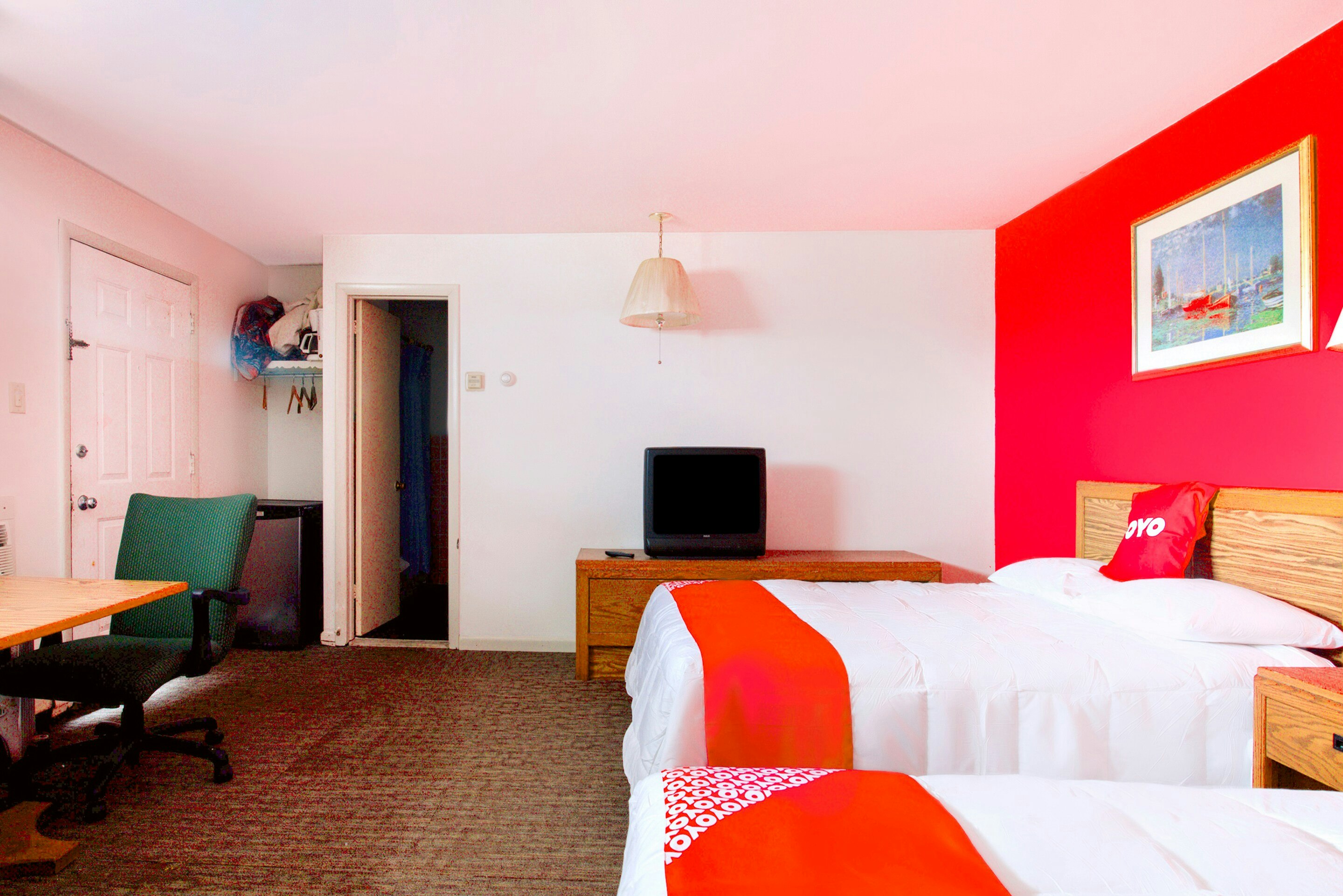 Hotel Dalton PA I-81 30/46