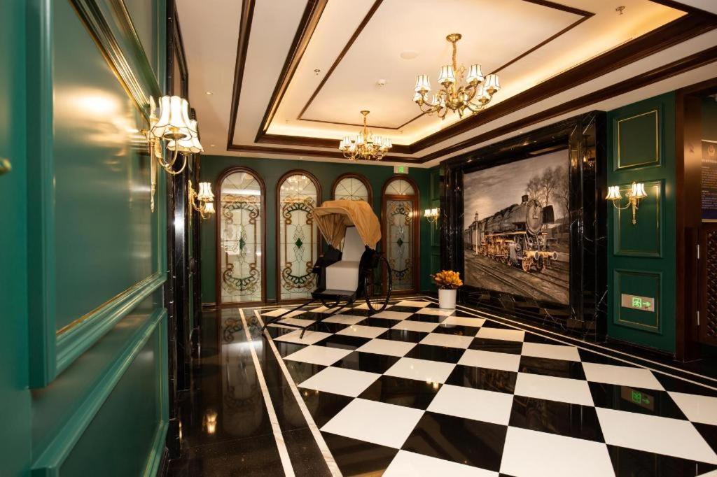 Yiting Zhenshe Hotel (Beijing Qianmen Pedestrian Street) 15/50