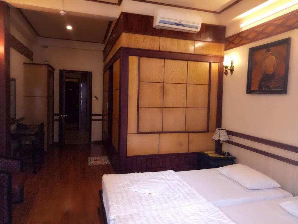 Bi Saigon Hotel 12/60