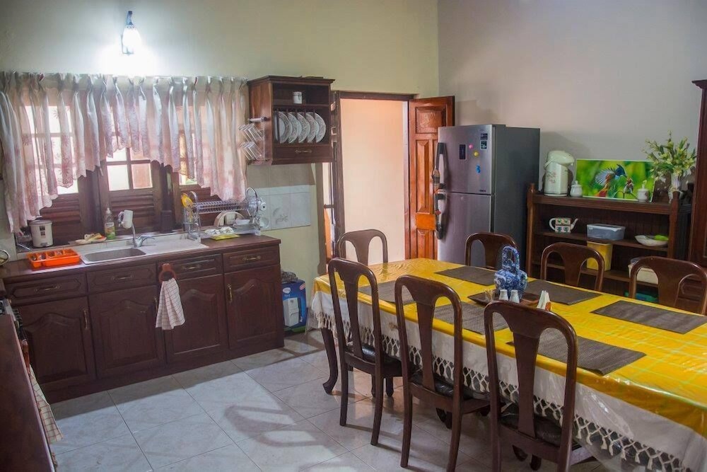 Granary Home Stay 12/16