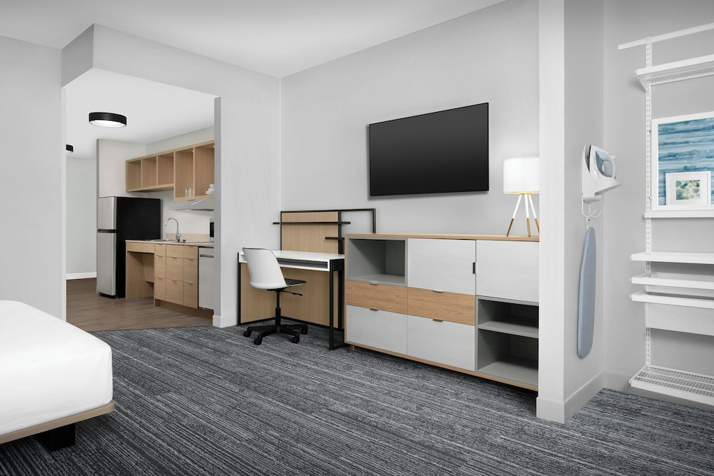 TownePlace Suites By Marriott Lake City 42/65