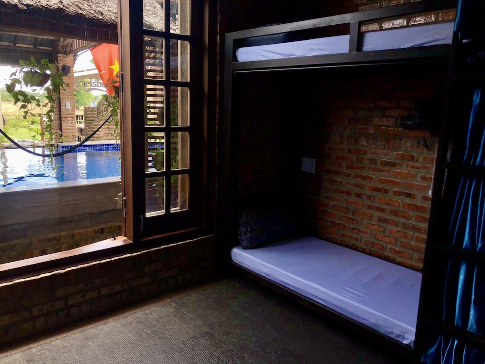 Golden Peach Villa Hoi An 48/68