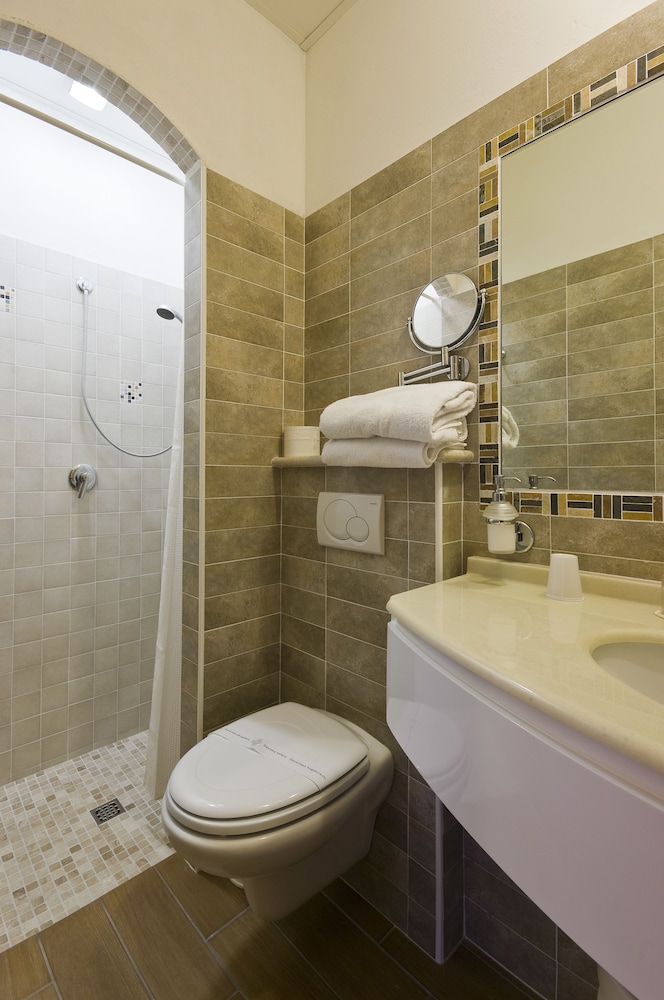CLASSIC, DOUBLE BED, SEA VIEW