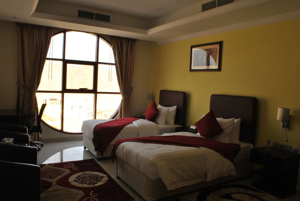 MIRAGE HOTEL AL AQAH 9/35