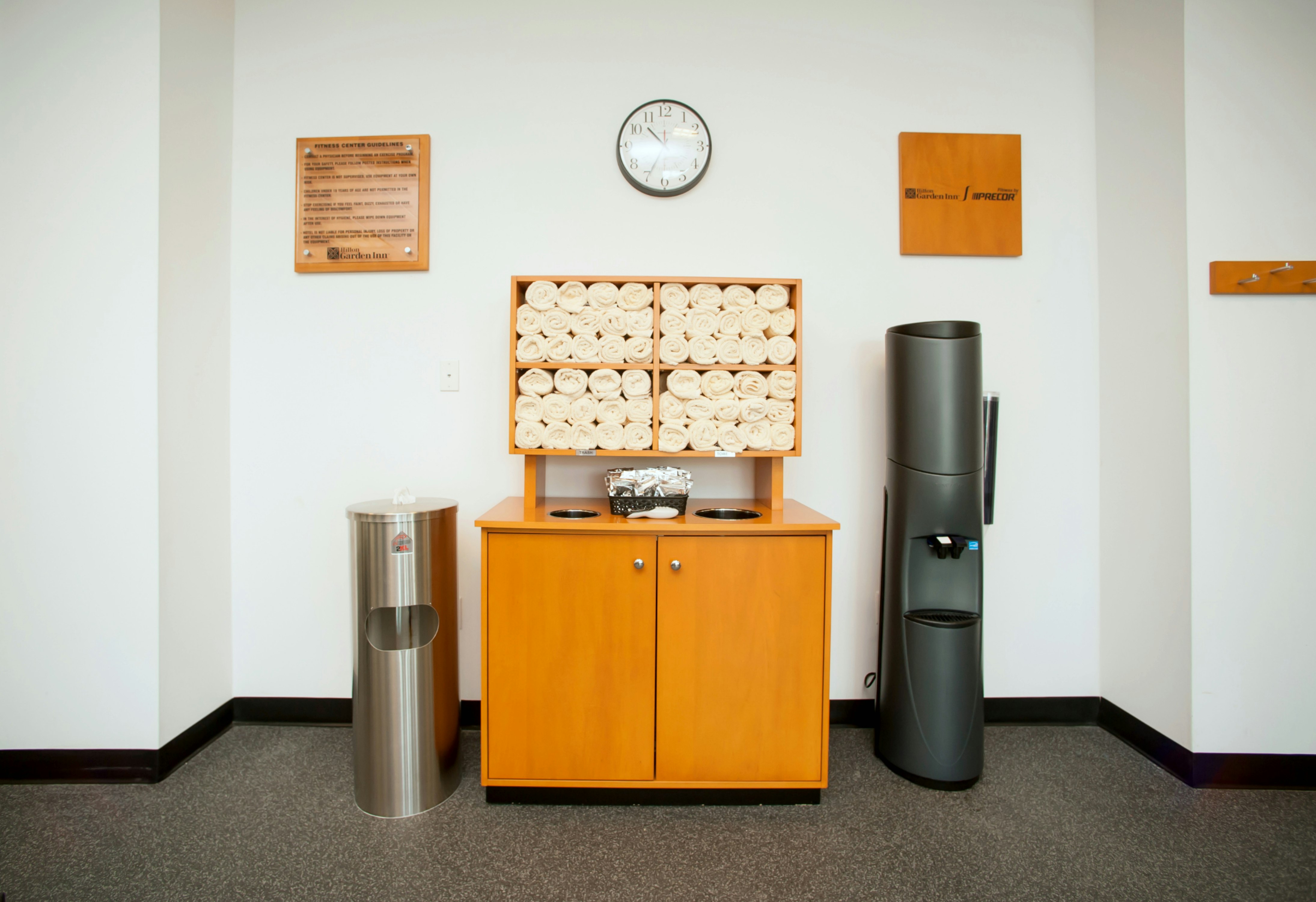HILTON GARDEN INN SAN ANTONIO-LIVE OAK CONFERENCE CENTER 8/76
