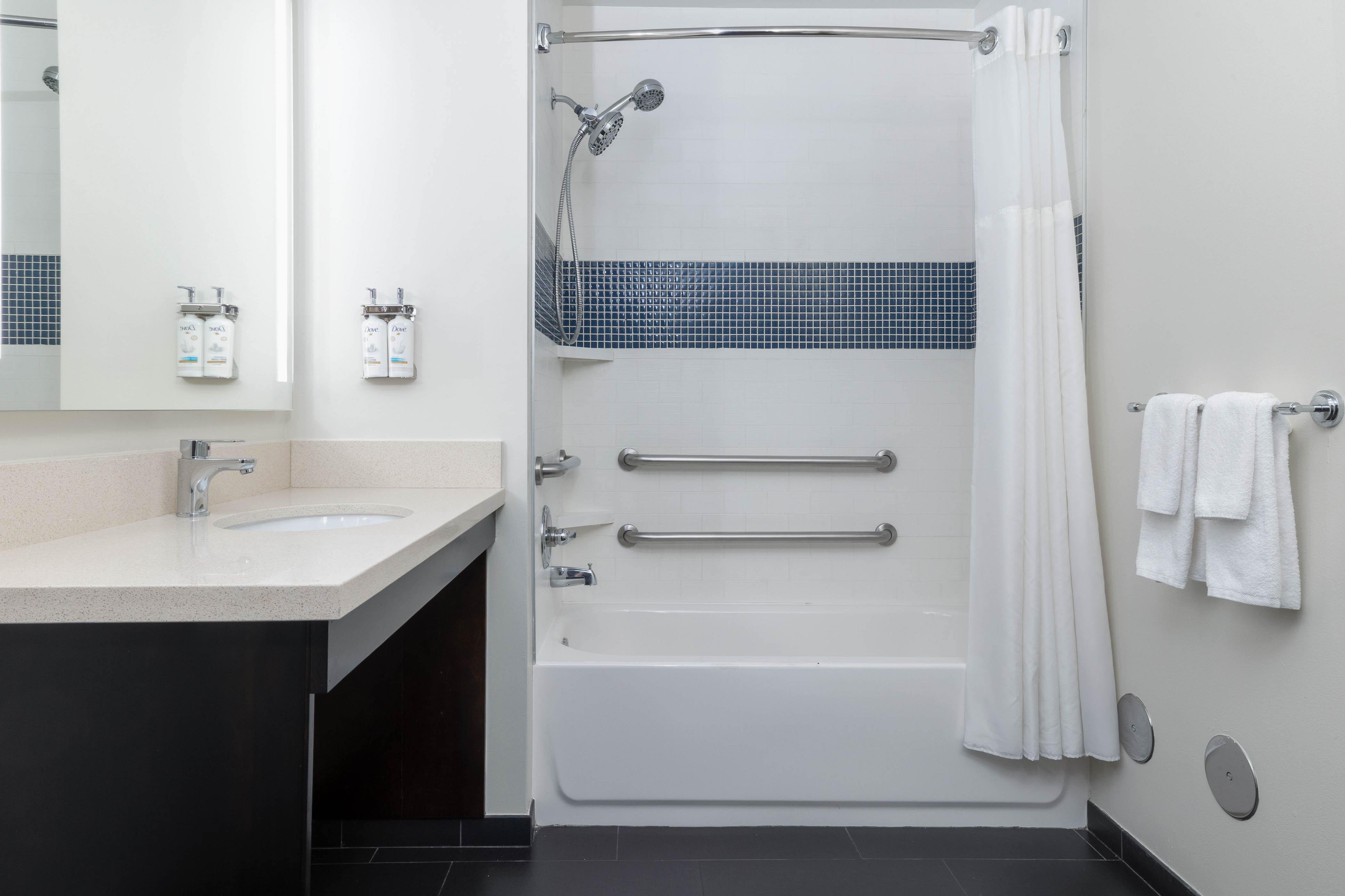 Staybridge Suites Phoenix - Chandler 73/74