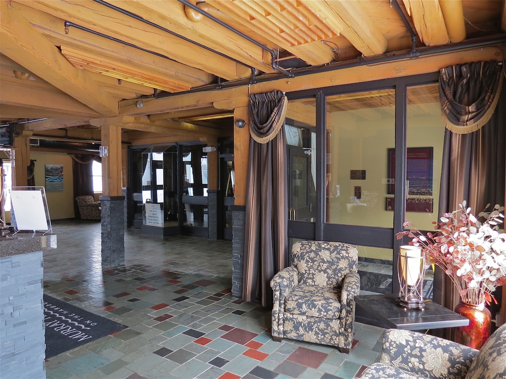 The Murray Premises Hotel 38/55