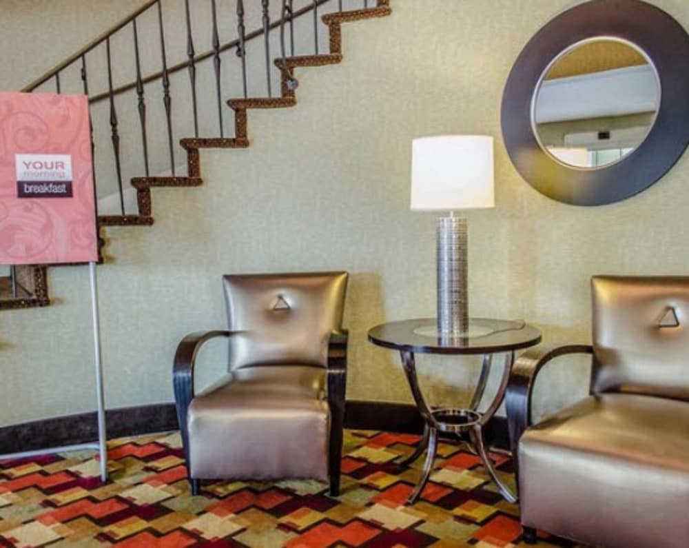 Baymont By Wyndham Harrisburg 36/41