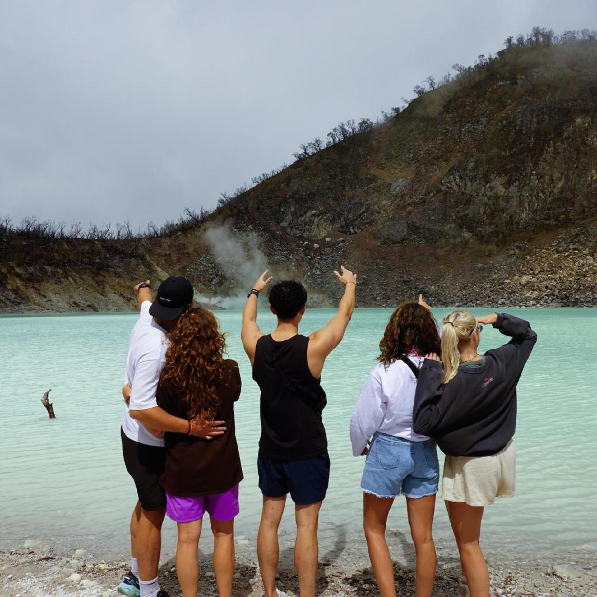Buton Backpaker Lodge - Hostel 53/60
