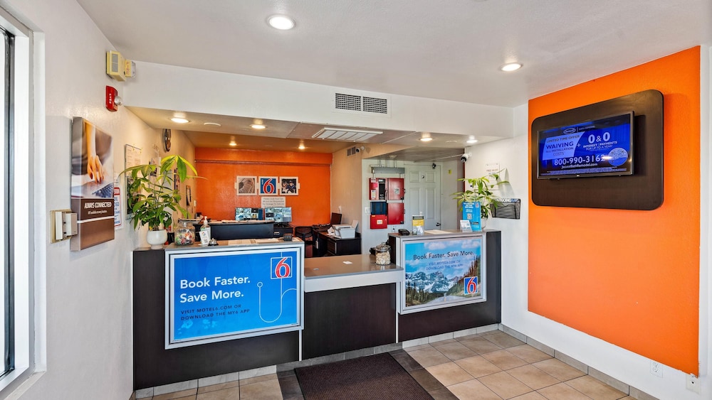 Motel6 Kalispell, MT 15/67