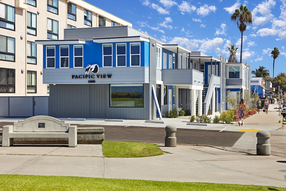 Pacific View Inn 1/59