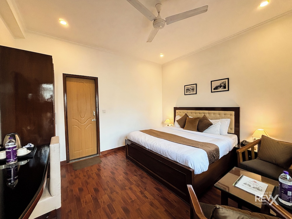 HOTEL SUNNY COT 20/55
