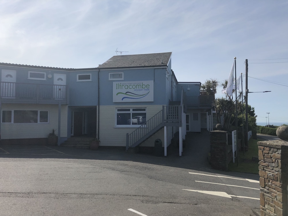 Ilfracombe Holiday Park 73/76