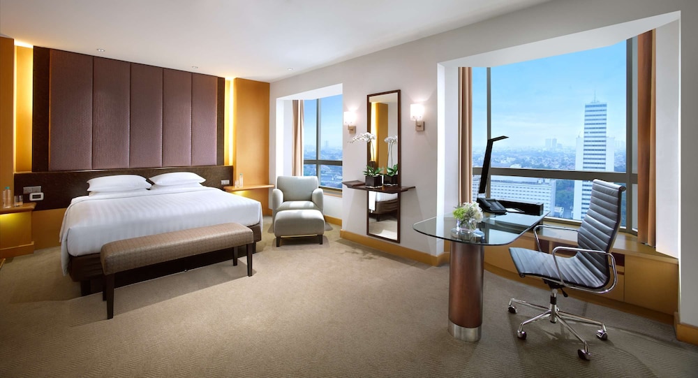 GRAND HYATT JAKARTA 23/77