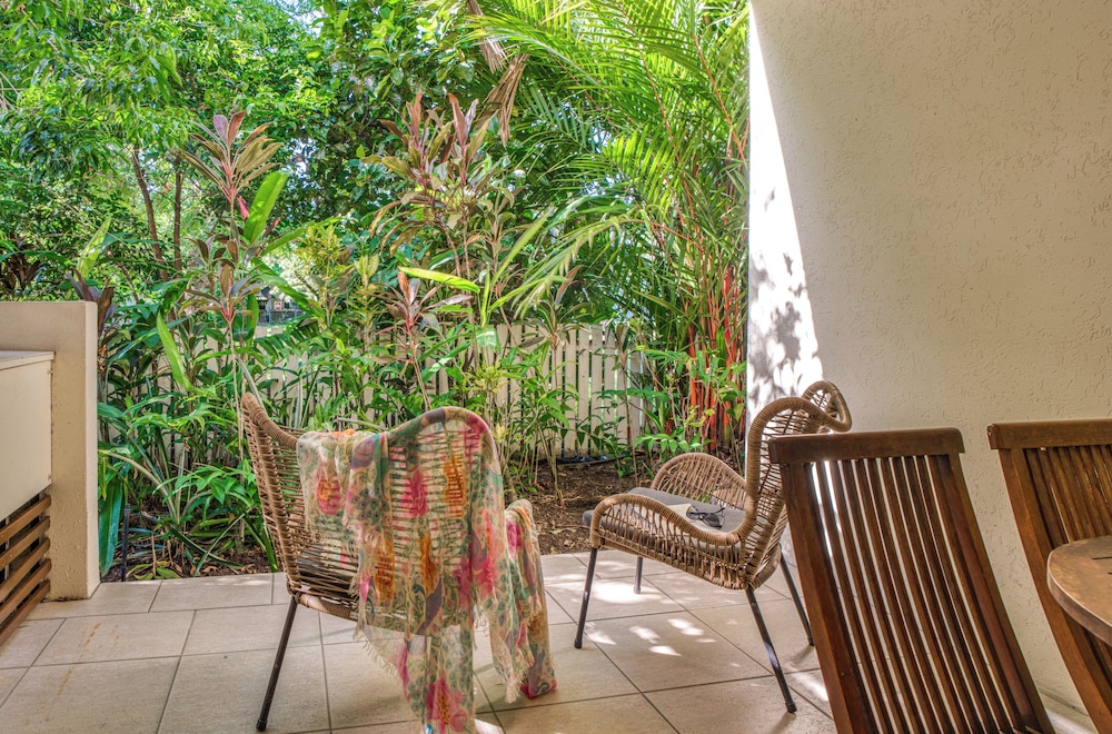 Freestyle Resort Port Douglas 12/61