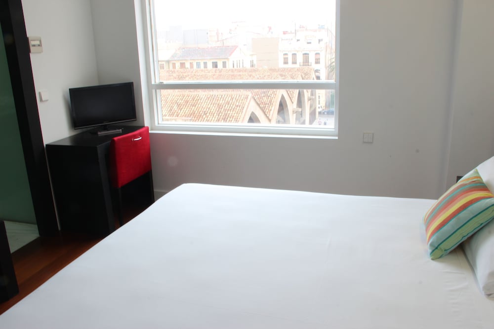 Sea You Hotel Port Valencia 36/75