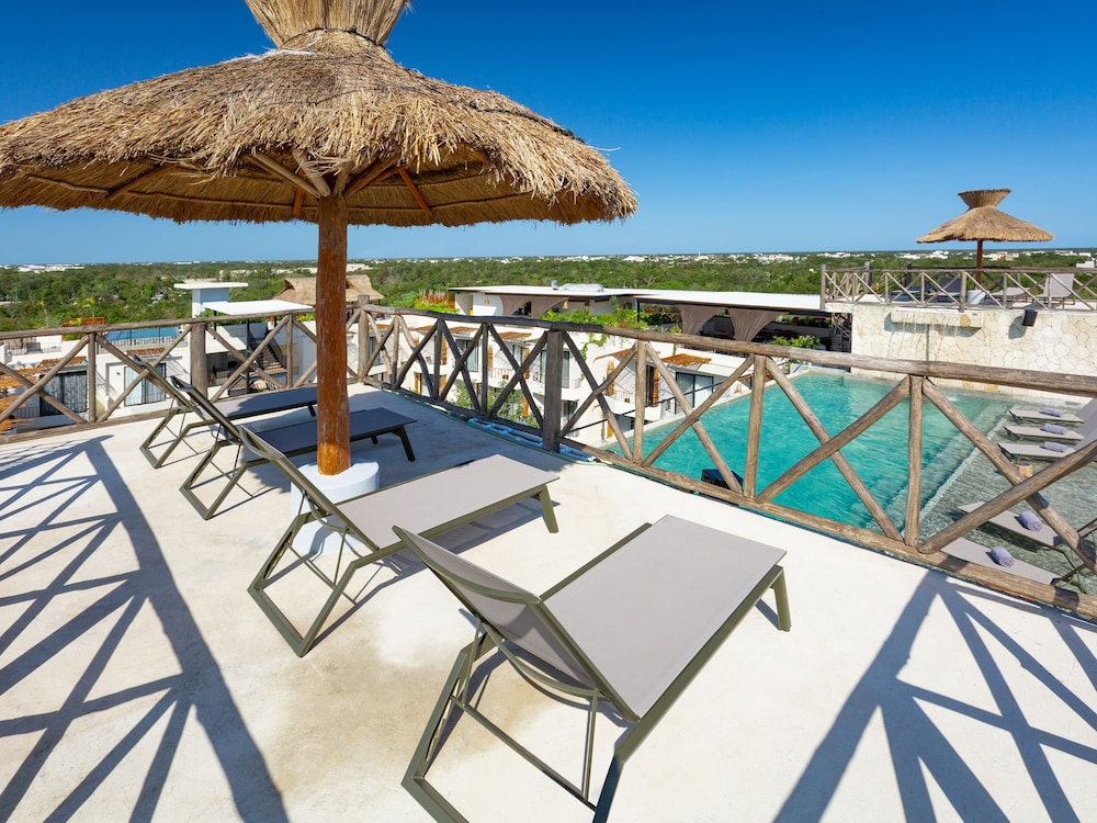 Sunday Hotel Naala Tulum 48/50