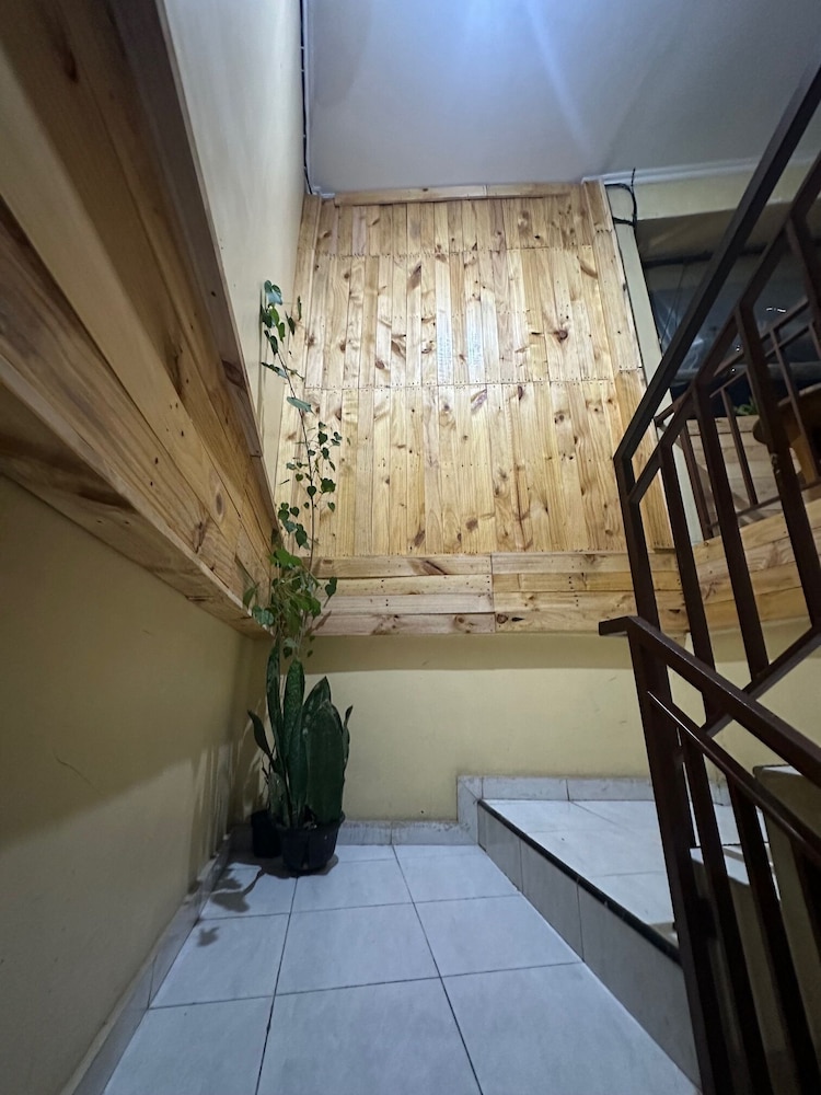 Sari Buana Bed Breakfast 41/62