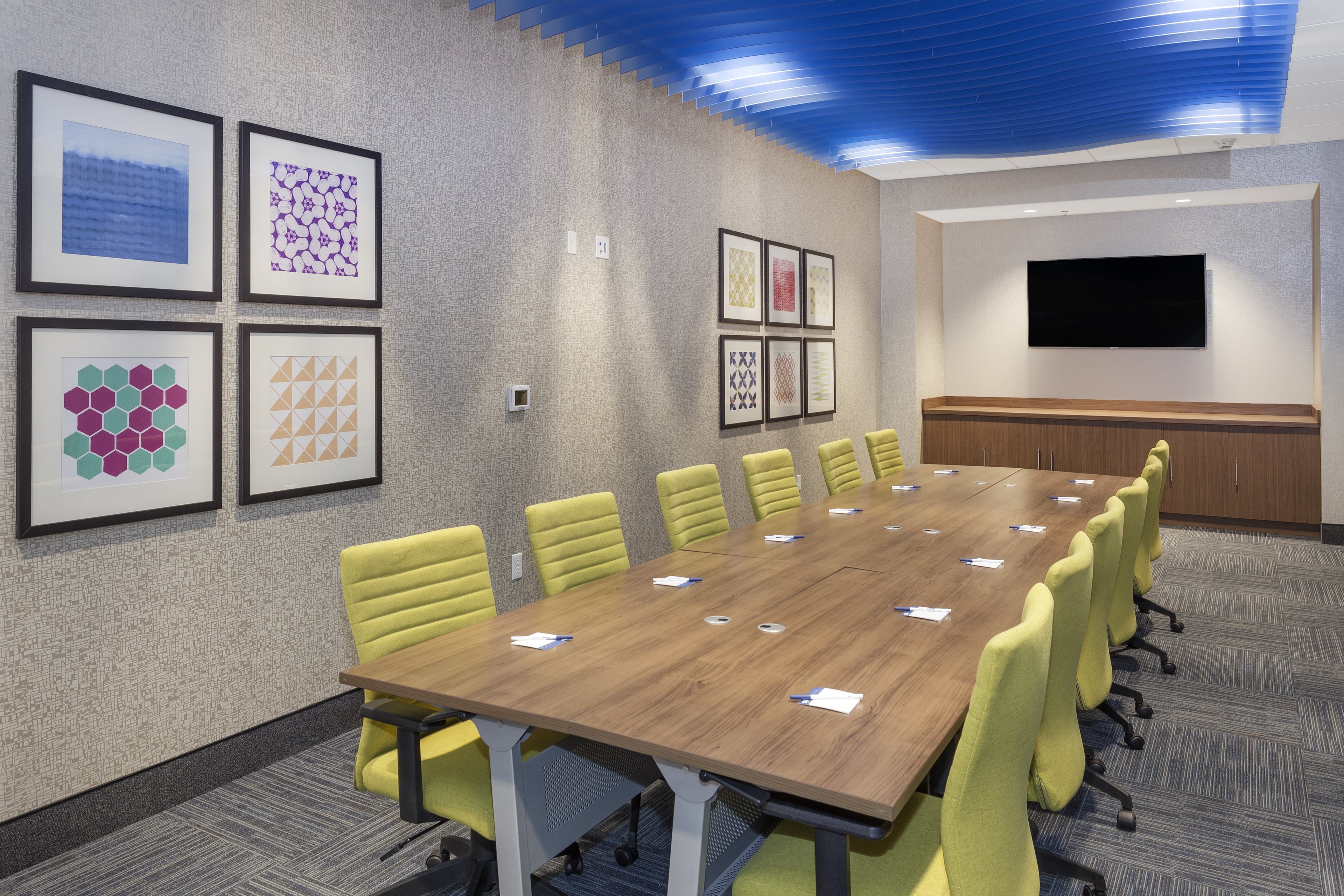 Holiday Inn Express And Suites Hudson I 94 25/35