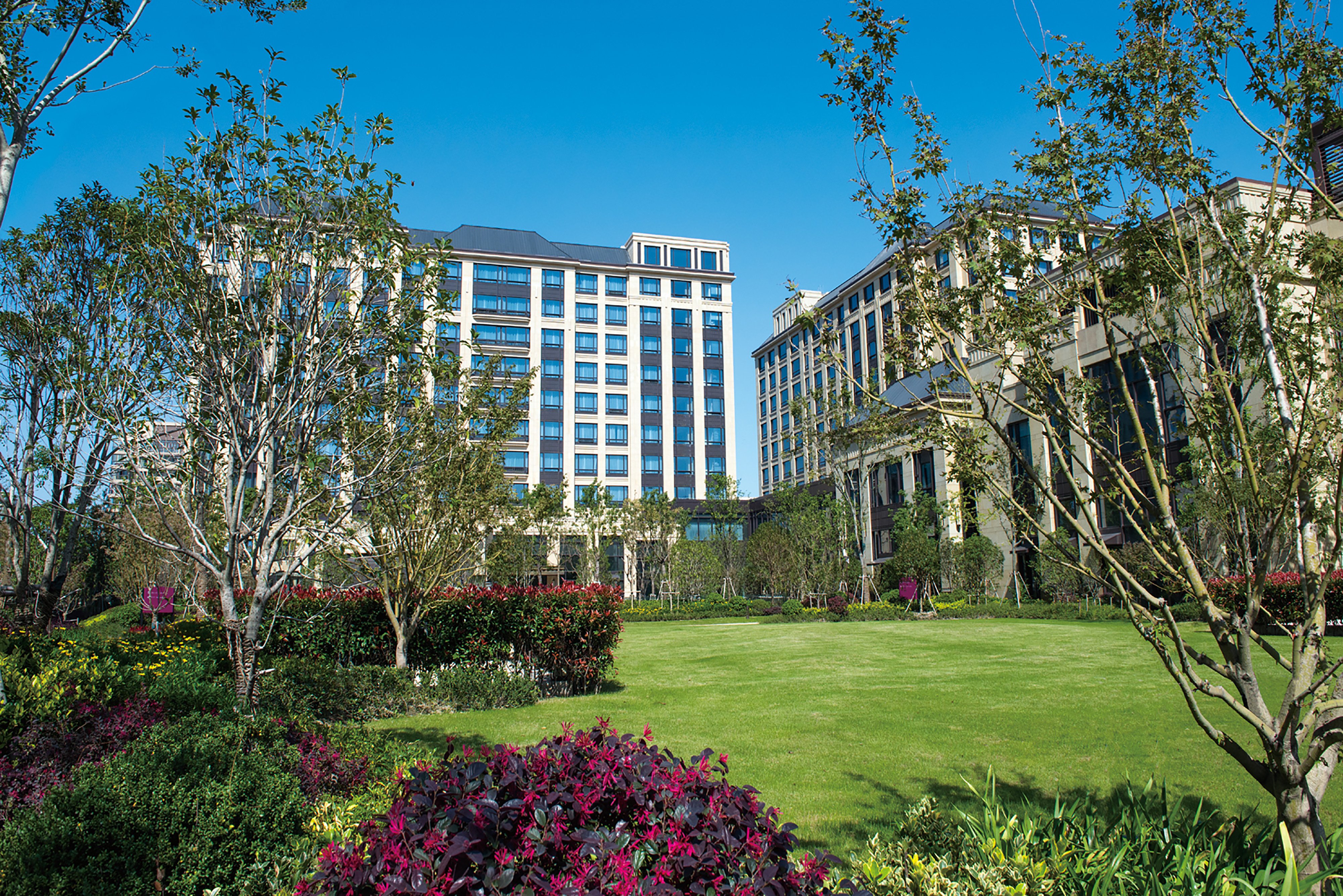 CROWNE PLAZA SHANGHAI PUJIANG 6/68