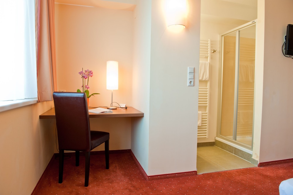 Hotel Hahn 39/43