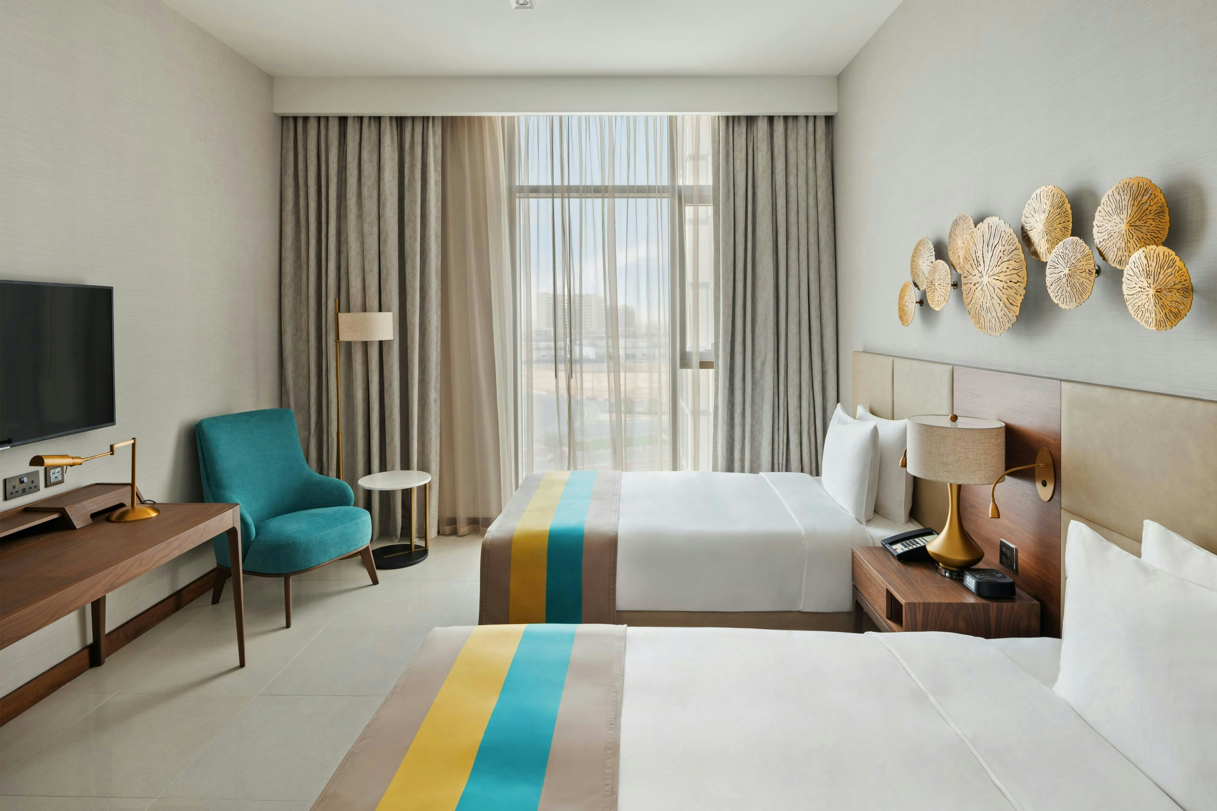 Holiday Inn Dubai Al Maktoum Airport 49/82