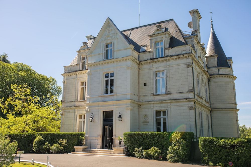 Domaine de la Tortiniere in VEIGNE