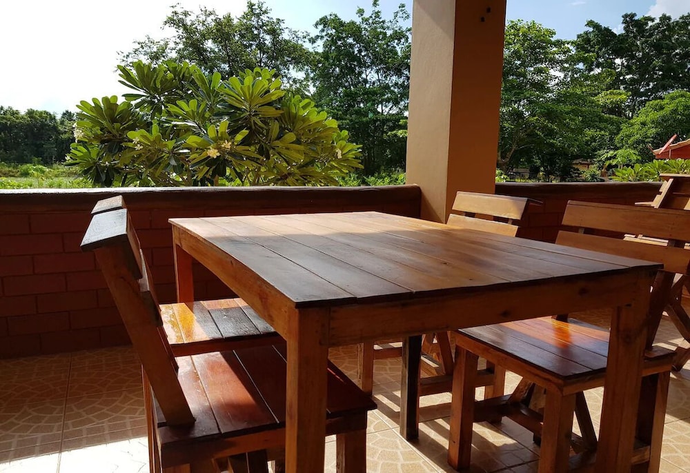 Changthai Comfort Guest House 21/40