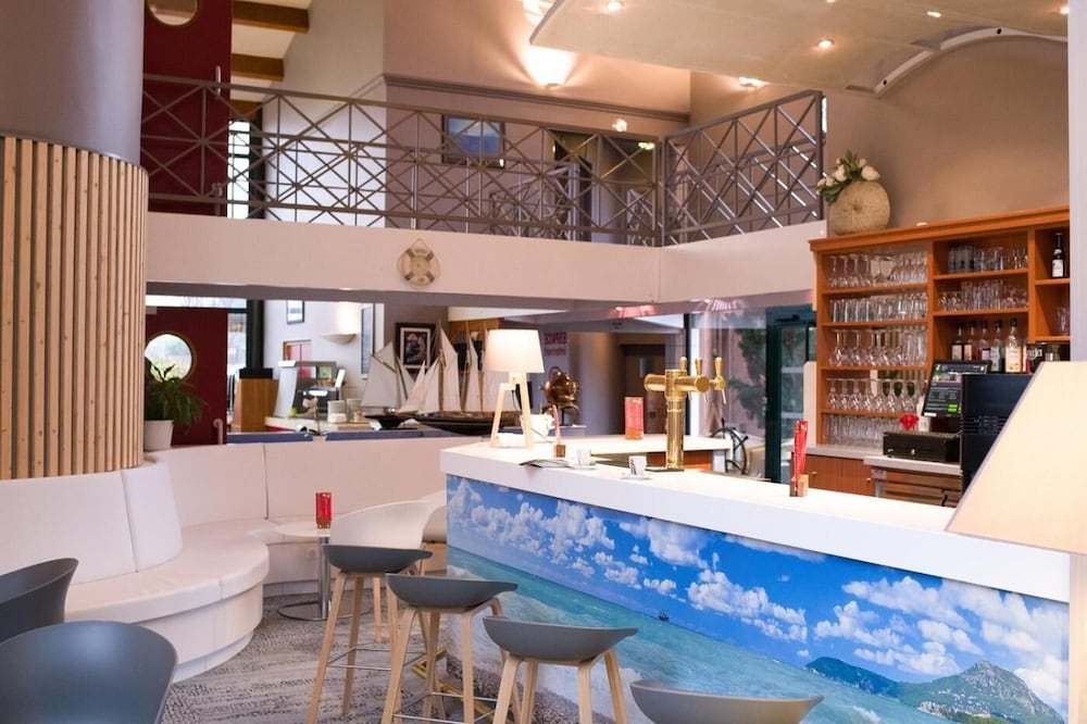 Hotel the Originals Toulouse Sud Le Sextant 4/30