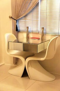 Jlt Condo Units 25/42