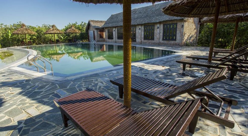 Hue Ecolodge 10/65