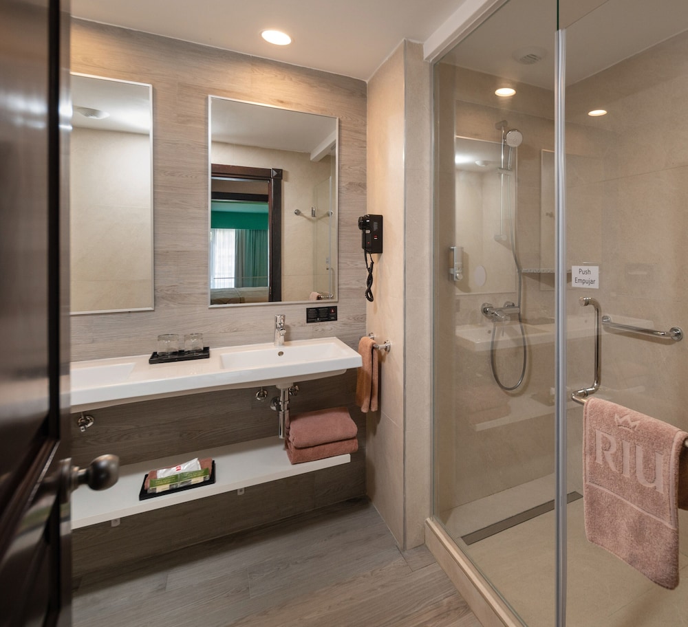 RIU Ocho Rios All Inclusive 50/50