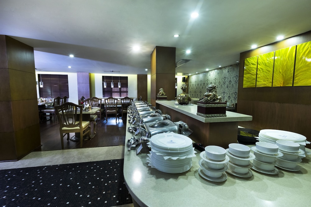 Grand Residence 46/50